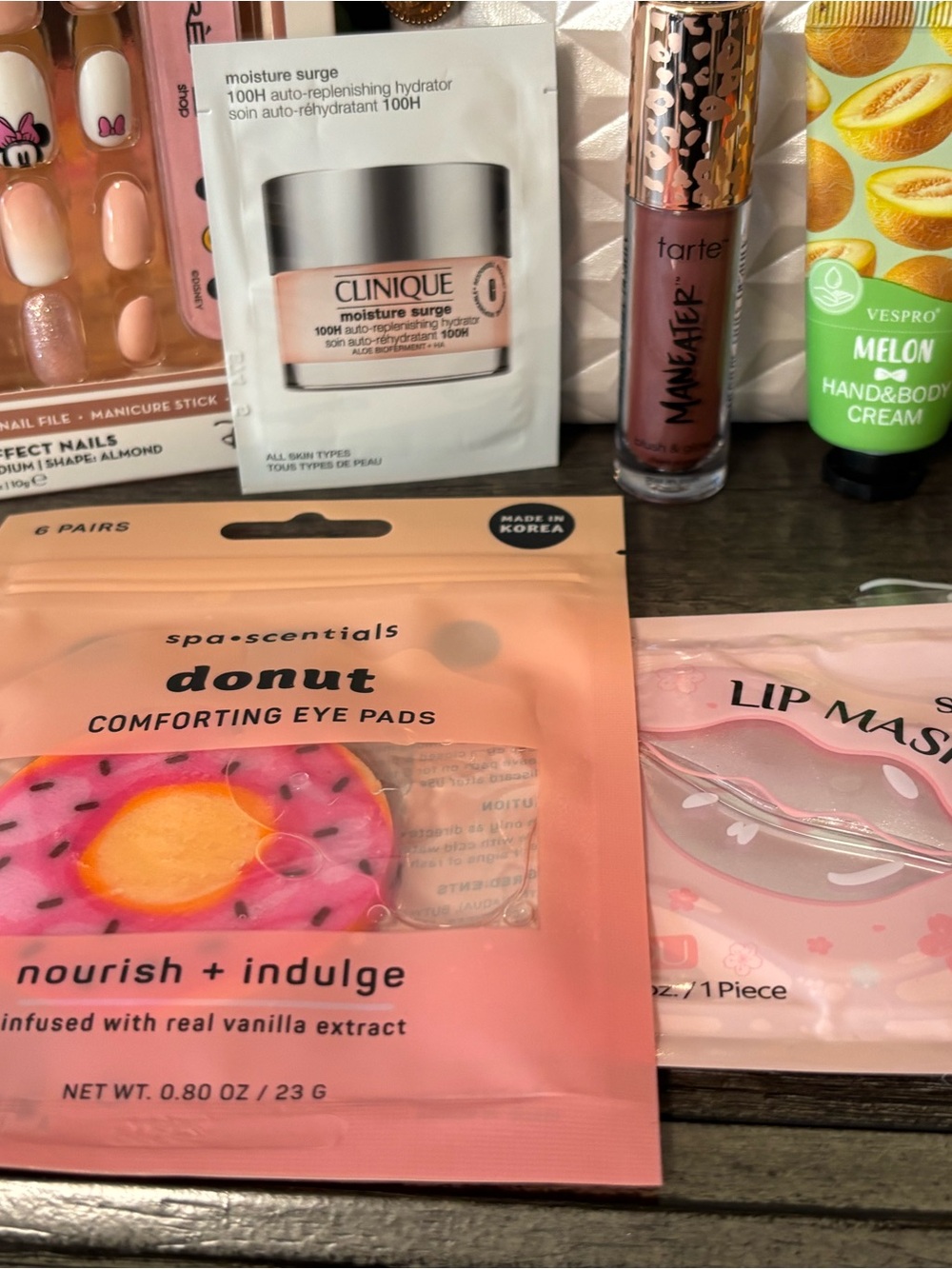 Ipsy Makeup Bag & Beauty Bundle - Picture 9 of 10